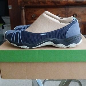 JSPORT by Jambu Women's Spin Encore Ballet Flats Size 9